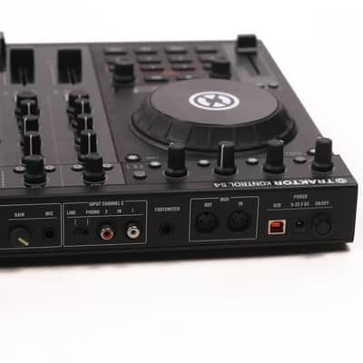 Immagine Native Instruments Traktor Kontrol S4 Owned by Liars - 8