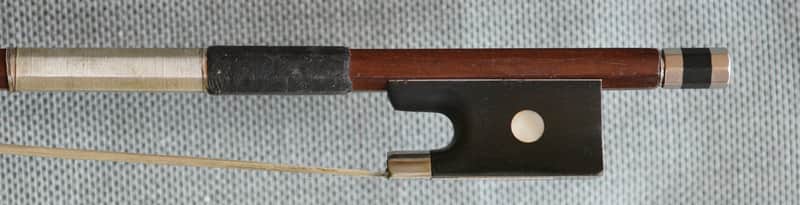 Unbranded 3/4 Octagonal Violin Bow, 58g image 1