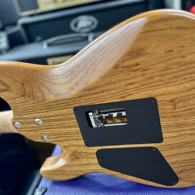 Charvel Guthrie Govan USA Signature HSH Natural Caramelized Ash image 5