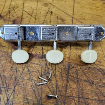 Vintage RARE 1969 Kluson Double Line BASS SIDE 3x3 on a plate Guitar Tuners Luthier Parts image 1