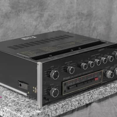 McIntosh C34V A/V Control Center Stereo Preamplifier in Good Condition image 4