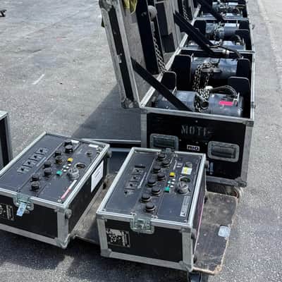 (16) 1 TON CM MOTORS W/(2) MOTION LAB DISTRO & REMOTE PACKAGE (2 IN A CASE) THS image 5