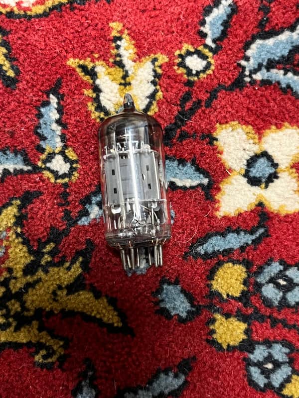 Mullard 12au7a ecc82 bk3k vintage image 1