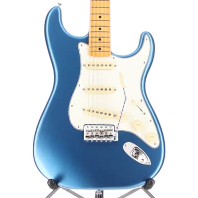 Fender American Vintage II 1973 Stratocaster, Maple Fingerboard, Lake Placid Blue (T12)(16431) (16431) image 1