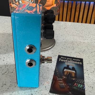 MXR Analog Chorus Guitar Effects Pedal Blue – Stereo Analog Modulation image 4