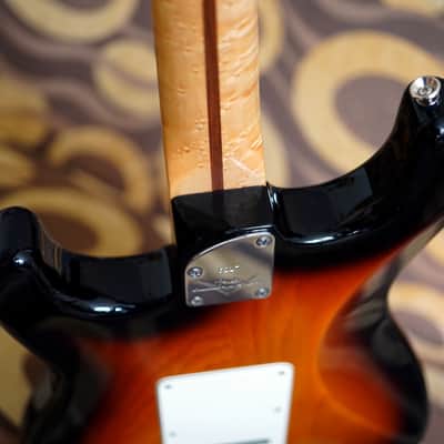Fender Custom Shop Custom Deluxe Stratocaster image 13