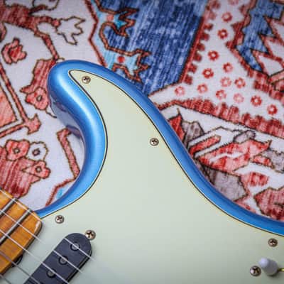 FENDER USA Custom Shop '62 Stratocaster *Dealer Exclusive Flamethrower Journeyman Relic "Lake Placid Blue" (2025) image 10