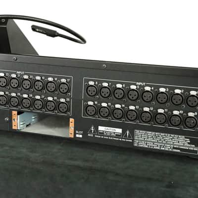 Yamaha LS9-32 32-Input Digital Mixing Console CG0140M image 9