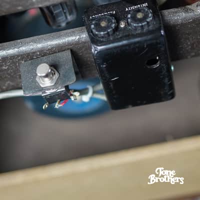 RARE! 1957 Gibson GA-55V Twin Amp (Two-Tone) image 14