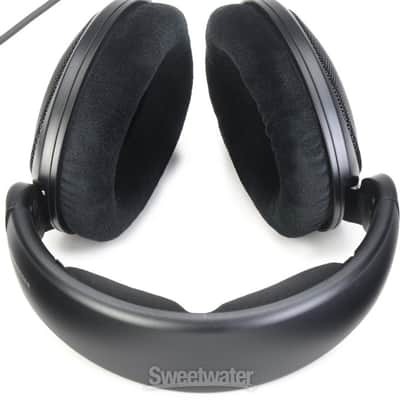 Sennheiser HD 560S Open-back Audiophile Headphones (HD560Sd1) image 3