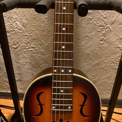Republic Parlor Miniolian Resonator with National Cone and case image 5