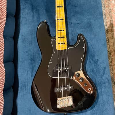 Squier Classic Vibe '70s Jazz Bass - Present - Black image 1