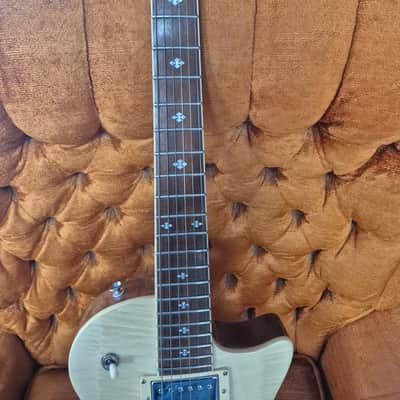 Xaviere Pro500 - Flamed maple clear gloss image 3