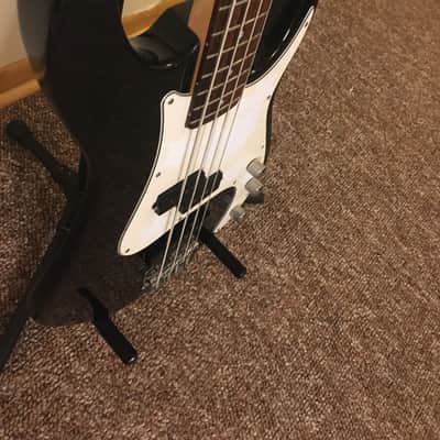 Peavey Forum 4 String Black image 6