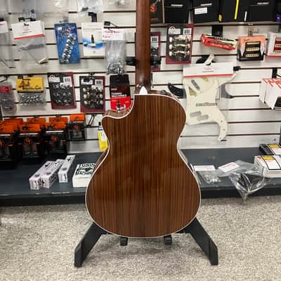 Taylor 412ce-R with V-Class Bracing 2019 - Present - Sunburst image 6