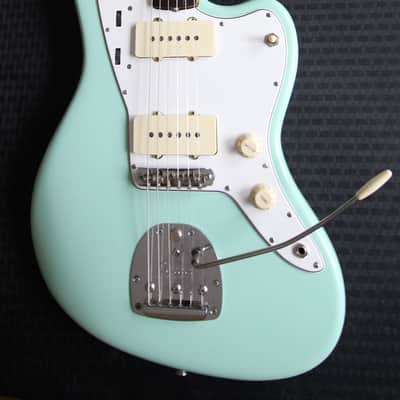 Early 1964 Pre-CBS Fender Jazzmaster — Surf Green, Clay Dots — Gruhn-Appraised image 6