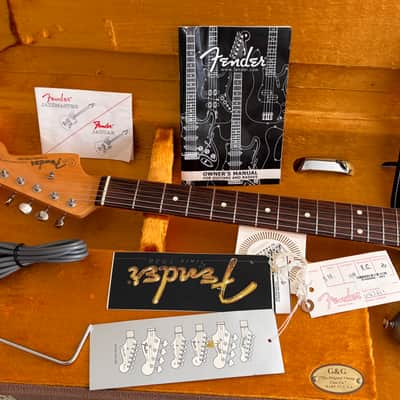 Early 2000’s Fender American Vintage '62 Jazzmaster - Ice Blue Metallic image 17