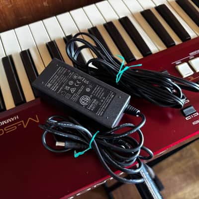 Hammond M-Solo Portable Organ - Burgundy w/ gig bag image 10