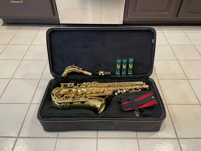 Yamaha YAS-52 Alto Saxophone