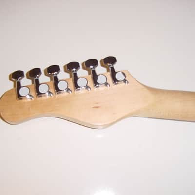 Glen Burton GE39-JG-BK Basswood Offset Body Maple Neck 6-String Electric Guitar w/Strap, Cable &Pick image 9