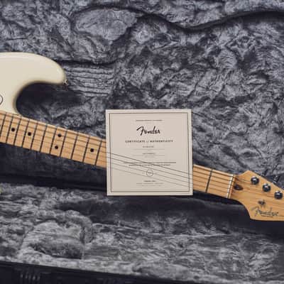 Fender Stratocaster American Professional Olympic White 2017 image 3