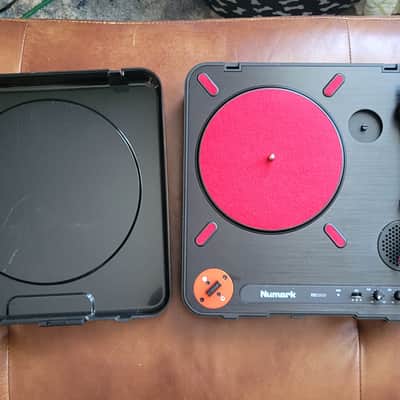 Numark PT01 Scratch Portable Turntable with DJ Scratch Switch 2010s - Black & Blue image 2