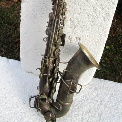 York Alto Saxophone, 1920's, Original Case, Needs Overhaul image 3