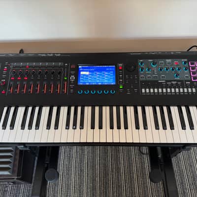 Roland Fantom 6 61-Key Workstation Keyboard 2019 - Present - Black image 7