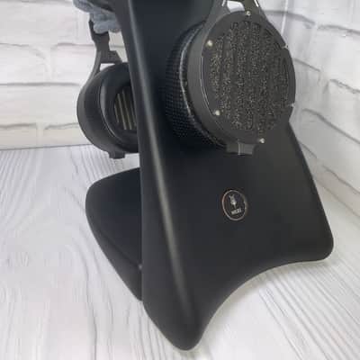 Meze Headphone Couch Headphone Stand image 3