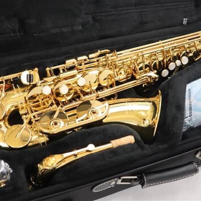 YAMAHA YAS-62 Alto Saxophone image 11