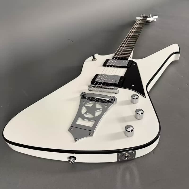 Washburn PS 1800 Paul Stanley Signature KISS in weiß white Gigbag