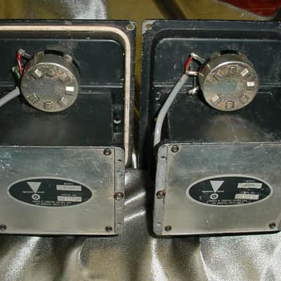 Pair of JBL N-7000 Crossovers used in Paragon, Metregon, SR8 Olympus & Sovereign image 6