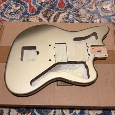 ギター MJT Jazzmaster Body - Alder VTJ Body | Alder Wood 3lbs 7oz | Custom Finish — MJT Aged Guitars