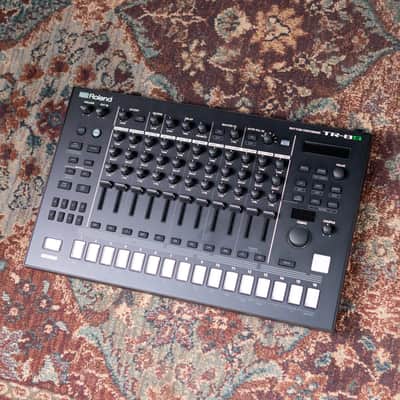 Roland TR-8S Rhythm Performer Drum Machine image 3
