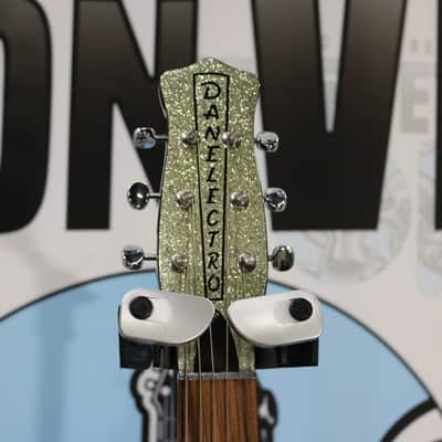 Danelectro'56 Baritone Silver Metalflake image 2