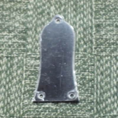 open package (near A+) unknown brand Epiphone 3 Hole Truss Rod Cover, blank (NO info), 2 ply (black front side / white bevelled edge, & white back side), bell shape + silver screws (TOP SIDE of cover has clear plastic over it), from 2020s image 3