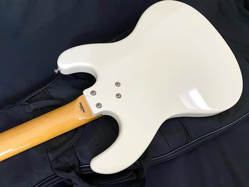 2000s Mosrite Mark II Bass in great condition RAMONES | Reverb