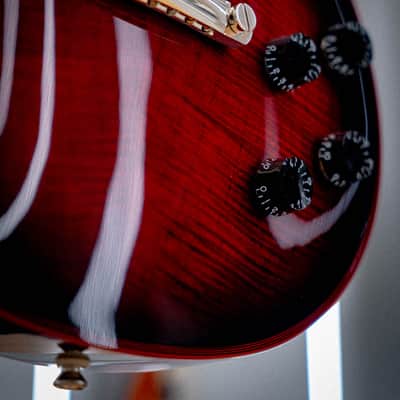 Epiphone Les Paul Custom Widow | Red Burst image 3