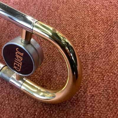 Jupiter Trombone Outfit complete with hard fitted case "B" Stock item image 3