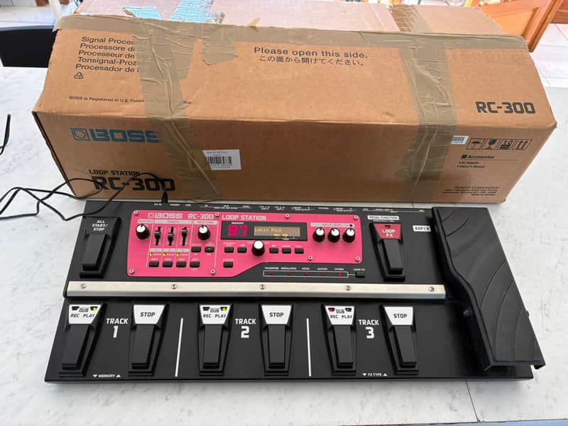 その他 BOSS RC-300 Amazon.com: BOSS Loop Station (RC-300), Black : Everything Else