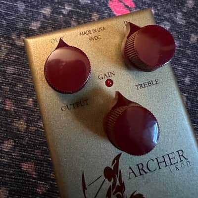 J. Rockett Archer IKON 2010s - Gold image 3