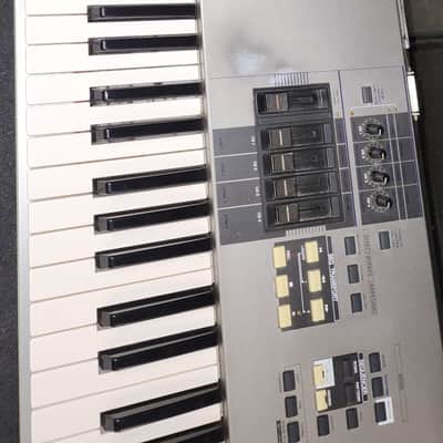 Yamaha Motif 7 Production Synthesizer 2000s - Gray image 3