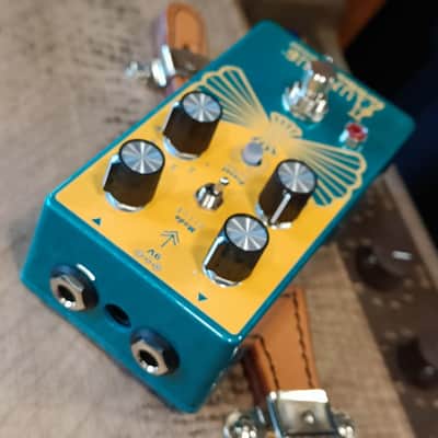 EarthQuaker Devices Aurelius Tri-Chorus - Turquoise / Yellow image 5