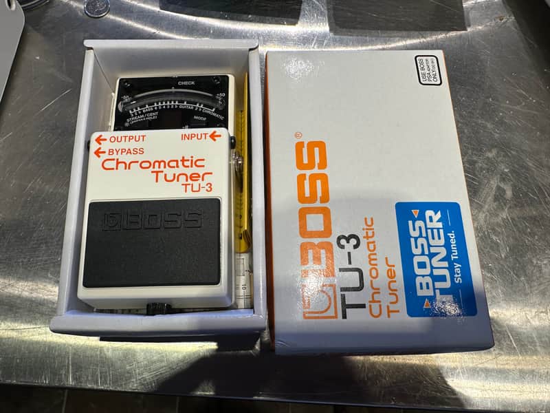 Boss TU-3