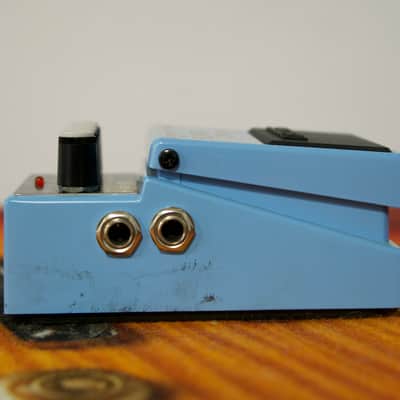 Boss CH-1 Super Chorus (Dark Gray Label) 2001 - Present - Blue image 5