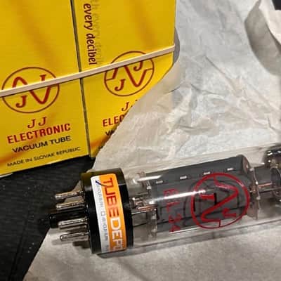 JJ Electronic EL34 Power Tube Apex Matched Quad 2010s - Clear Glass / Black Base image 3