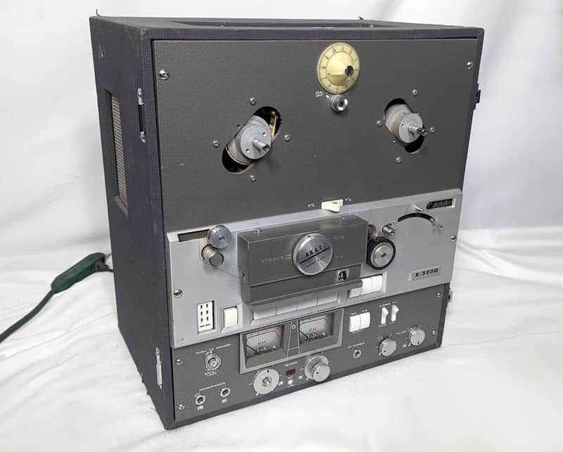 Akai X-355D -- Vintage (1966) Cross-Field 4-Track Reel to Reel Deck/Recorder image 1