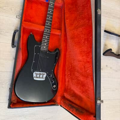 Fender Musicmaster with Rosewood Fretboard 1977 - 1980 - Black image 10