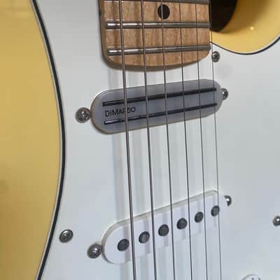 Fender Player Stratocaster + Di marzio Pickup image 3