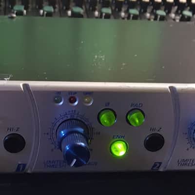 Presonus Digimax 96K AES+ADAT+SPDIF+ Balanced Analog Outputs 2000's - Silver image 2